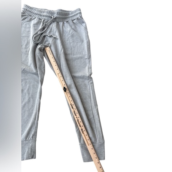 Free People Movement Sunny Skinny Gray Sweatpants Size Small - Picture 2 of 5